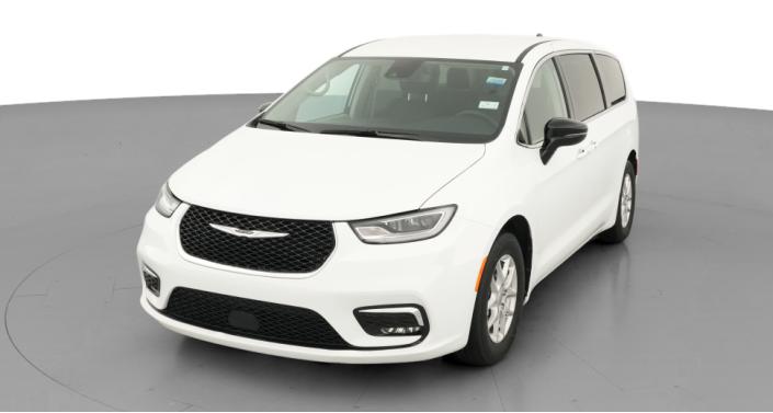 Thumbnail: 2024 Chrysler Pacifica - 1