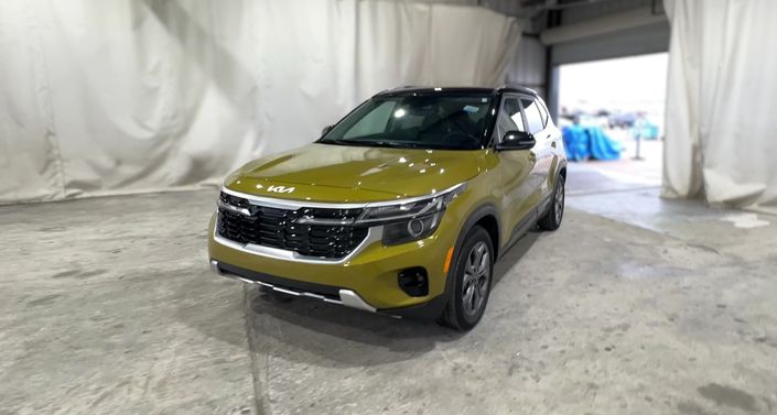 Thumbnail: 2024 Kia Seltos - 1