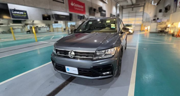 Thumbnail: 2021 Volkswagen Tiguan - 1