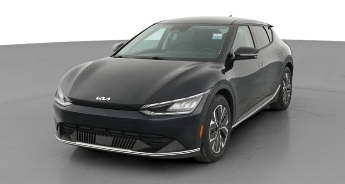 Thumbnail: 2022 Kia EV6 - 1