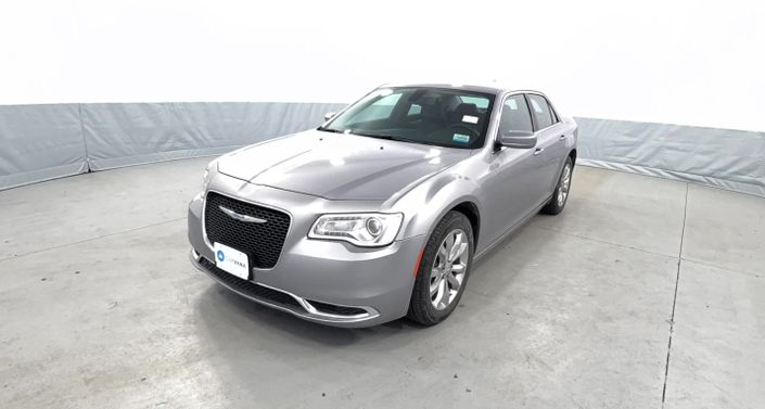 Thumbnail: 2017 Chrysler 300 - 1