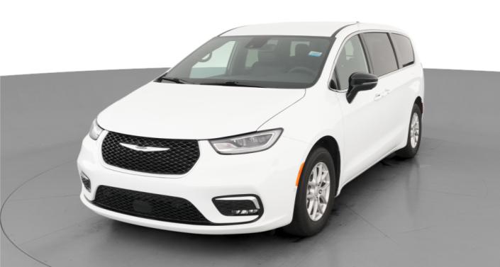 Thumbnail: 2025 Chrysler Pacifica - 1