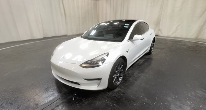 Thumbnail: 2020 Tesla Model 3 - 1