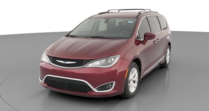 Thumbnail: 2018 Chrysler Pacifica - 1