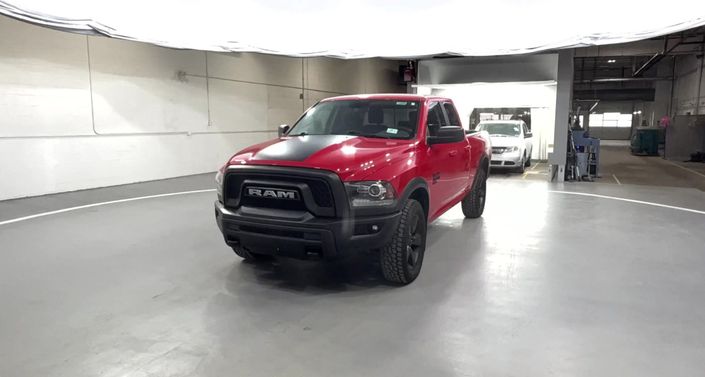 Thumbnail: 2019 RAM 1500 Classic - 1