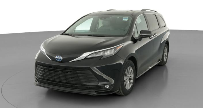 Thumbnail: 2025 Toyota Sienna - 1