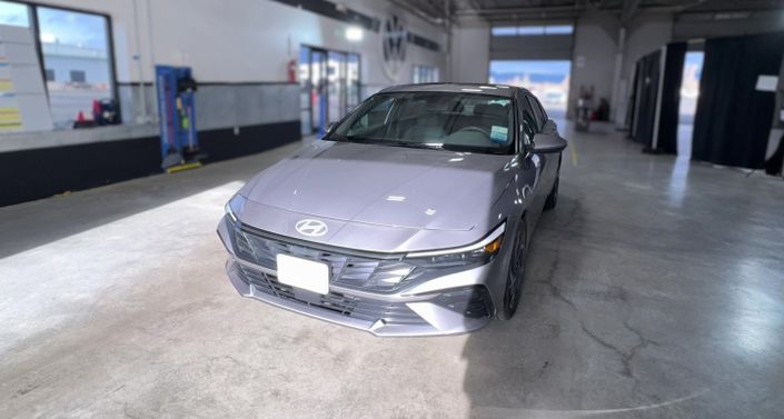 Thumbnail: 2025 Hyundai Elantra - 1