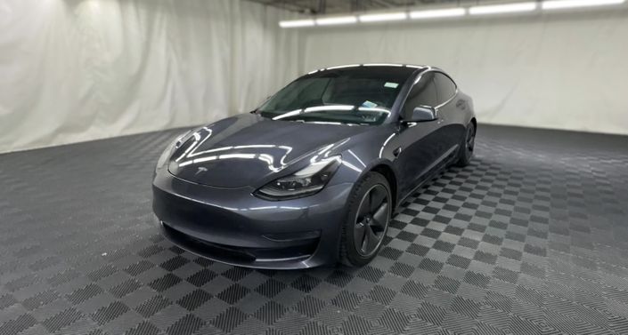 Thumbnail: 2021 Tesla Model 3 - 1