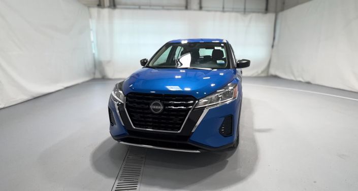 Thumbnail: 2023 Nissan Kicks - 1