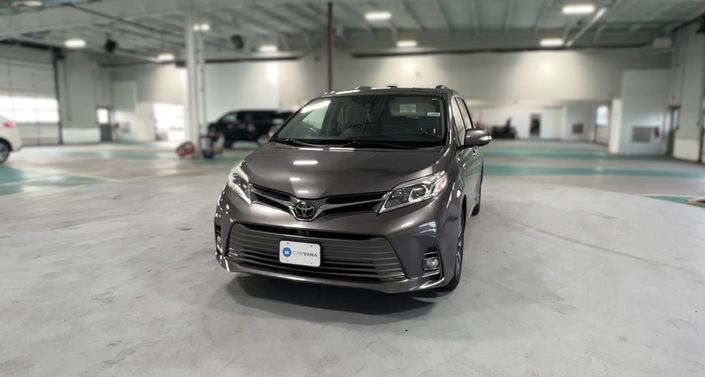 Thumbnail: 2020 Toyota Sienna - 1