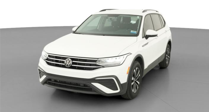 Thumbnail: 2022 Volkswagen Tiguan - 1