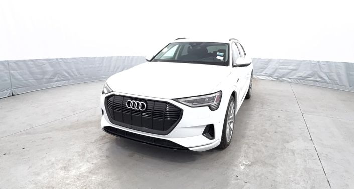 Thumbnail: 2021 Audi e-tron - 1