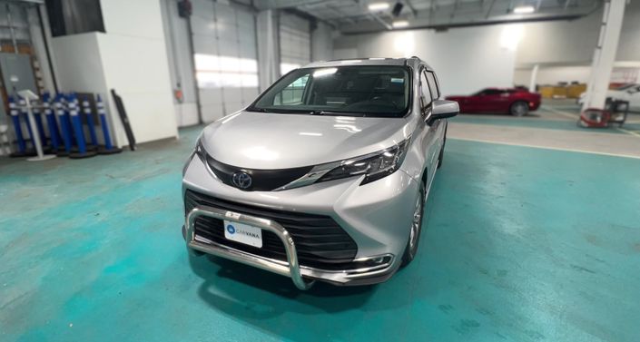 Thumbnail: 2021 Toyota Sienna - 1