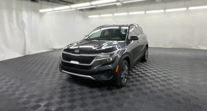 Thumbnail: 2021 Kia Seltos - 1