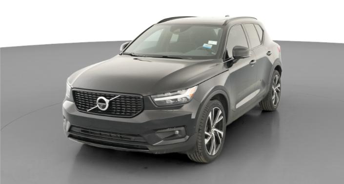 Thumbnail: 2022 Volvo XC40 - 1