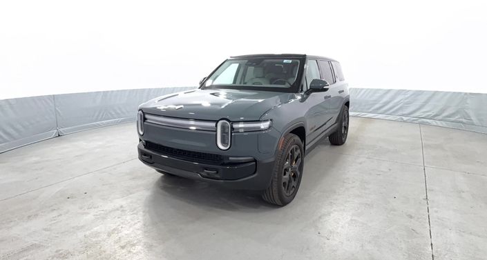2025 Rivian R1S  -
                  Kansas City, MO