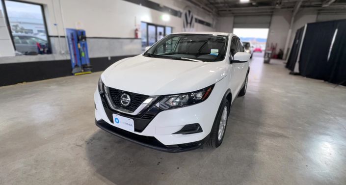 Thumbnail: 2020 Nissan Rogue Sport - 1