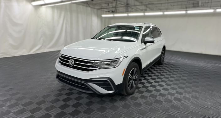 Thumbnail: 2024 Volkswagen Tiguan - 1