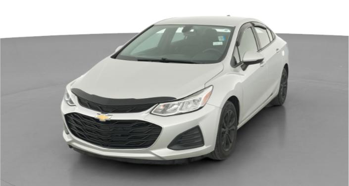 Thumbnail: 2019 Chevrolet Cruze - 1