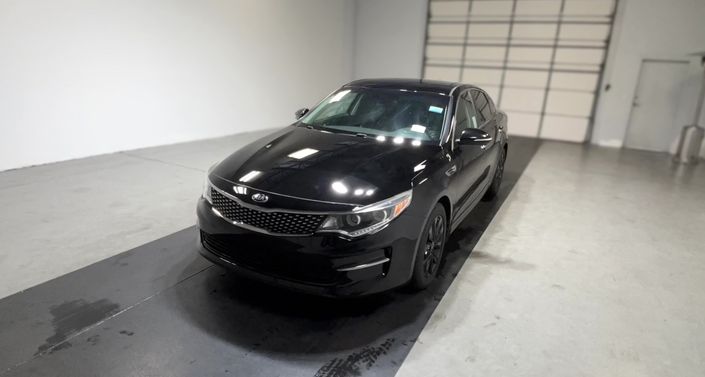 Thumbnail: 2016 Kia Optima - 1