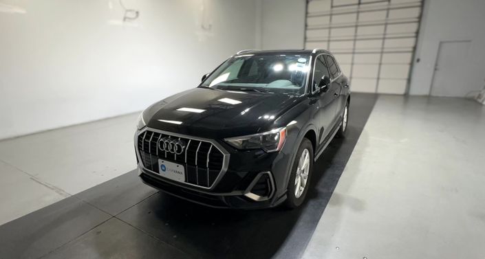 Thumbnail: 2021 Audi Q3 - 1