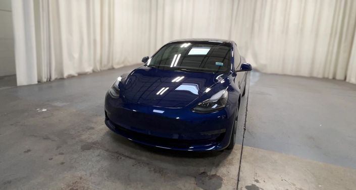 Thumbnail: 2022 Tesla Model 3 - 1