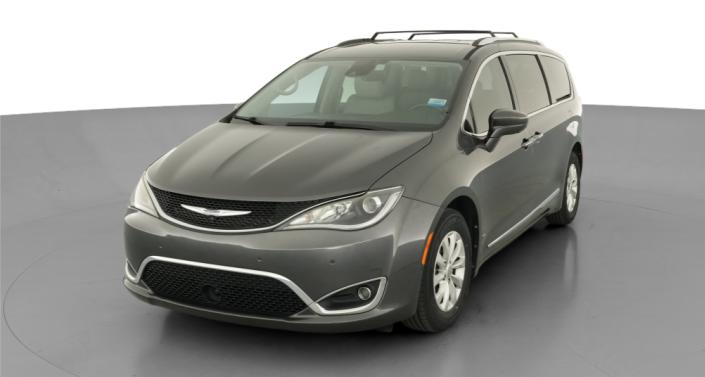 Thumbnail: 2019 Chrysler Pacifica - 1