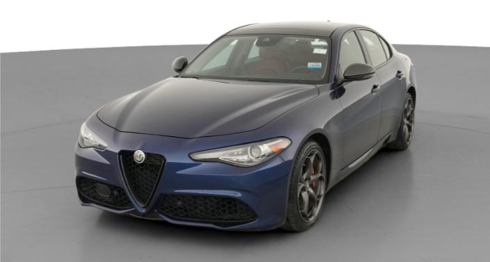 Thumbnail: 2019 Alfa Romeo Giulia - 1