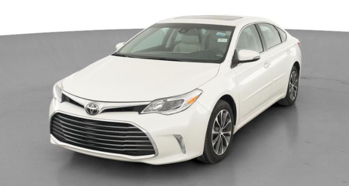 Thumbnail: 2017 Toyota Avalon - 1