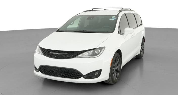 Thumbnail: 2019 Chrysler Pacifica - 1