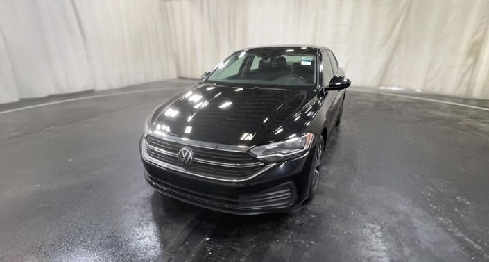 Thumbnail: 2024 Volkswagen Jetta - 1