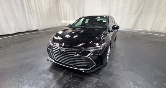 Thumbnail: 2022 Toyota Avalon - 1