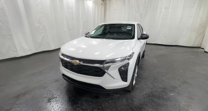 Thumbnail: 2025 Chevrolet Trax - 1