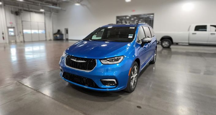 Thumbnail: 2026 Chrysler Pacifica - 1