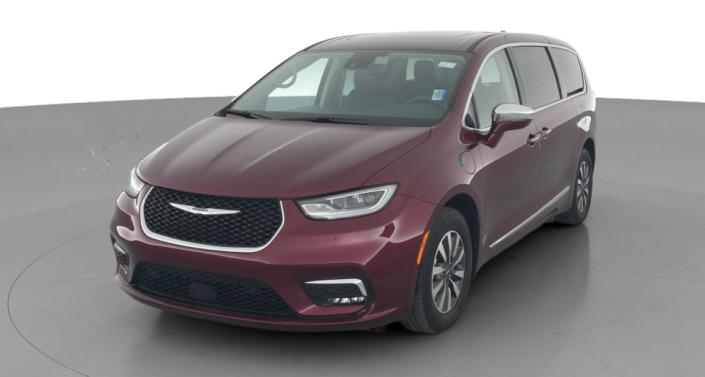 Thumbnail: 2022 Chrysler Pacifica - 1