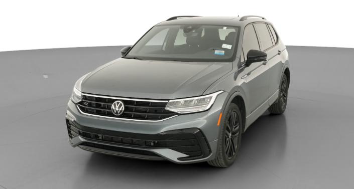 Thumbnail: 2022 Volkswagen Tiguan - 1
