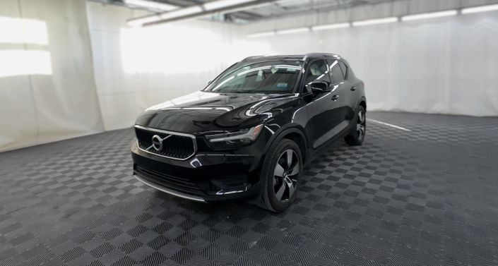 Thumbnail: 2019 Volvo XC40 - 1