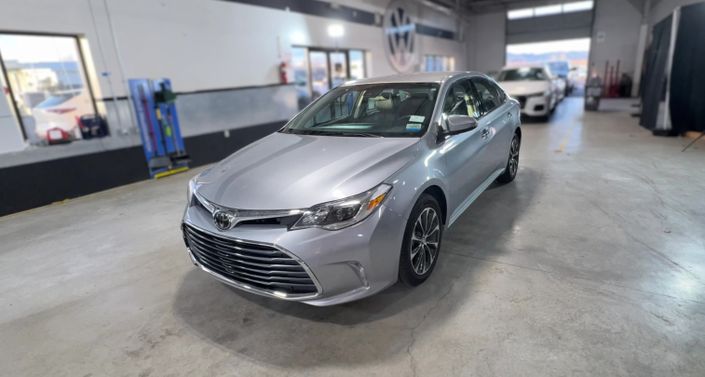 Thumbnail: 2018 Toyota Avalon - 1