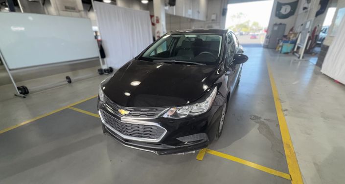 Thumbnail: 2018 Chevrolet Cruze - 1