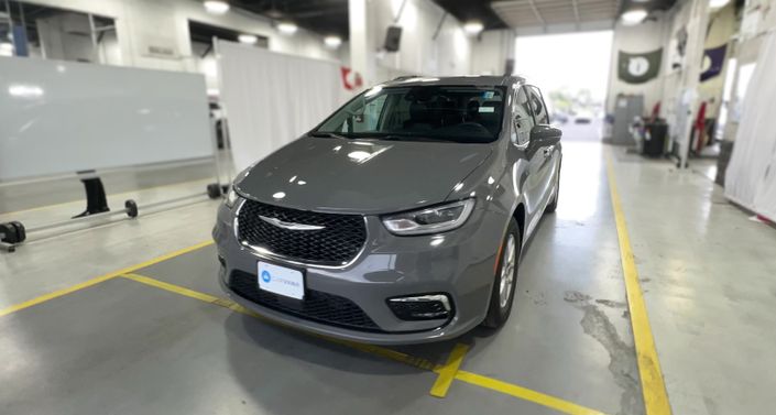 Thumbnail: 2022 Chrysler Pacifica - 1