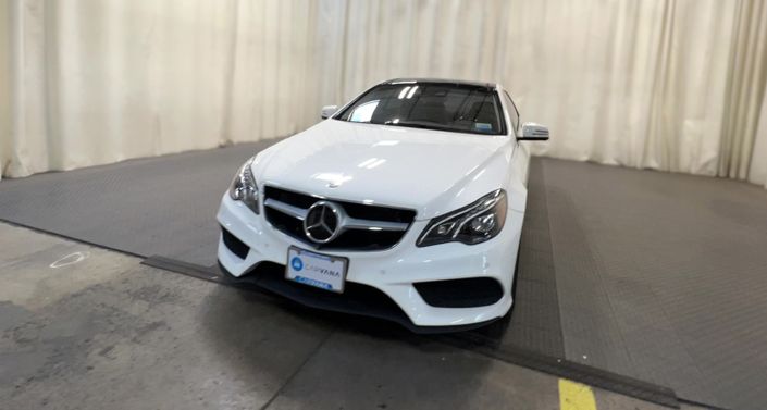 Thumbnail: 2016 Mercedes-Benz E-Class - 1