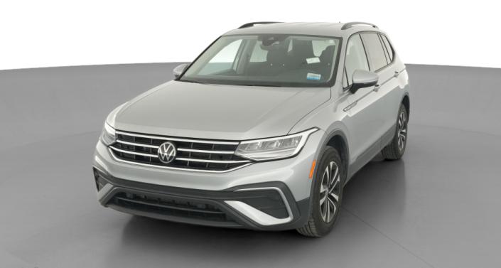 Thumbnail: 2022 Volkswagen Tiguan - 1