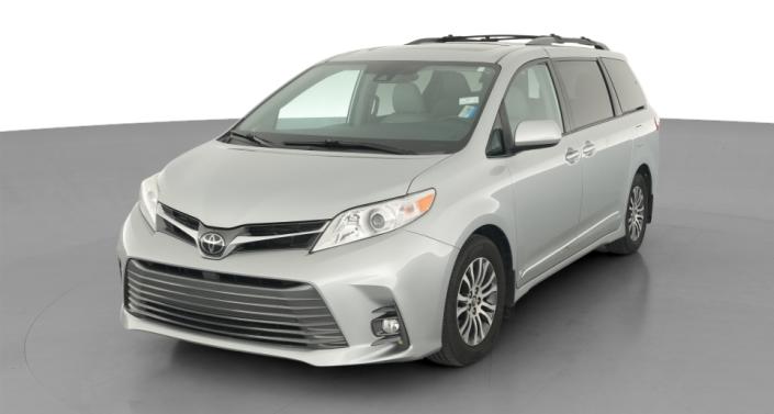 Thumbnail: 2020 Toyota Sienna - 1