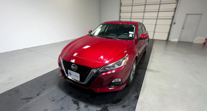 Thumbnail: 2022 Nissan Altima - 1