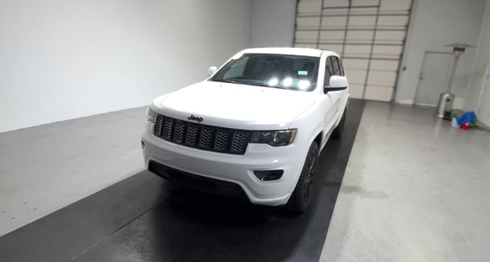 Thumbnail: 2021 Jeep Grand Cherokee - 1