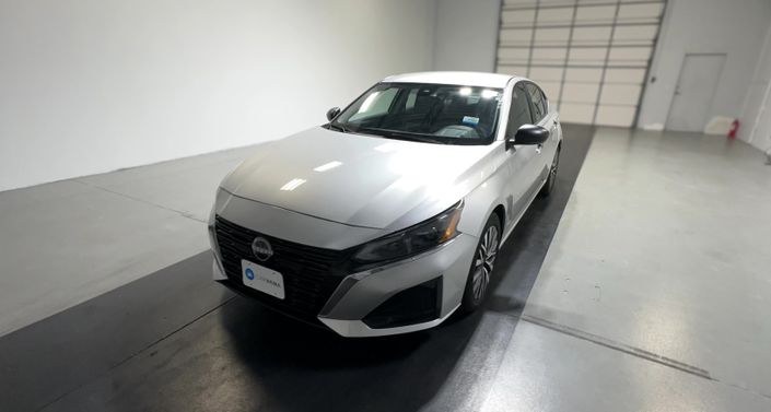 Thumbnail: 2024 Nissan Altima - 1