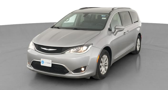 Thumbnail: 2018 Chrysler Pacifica - 1