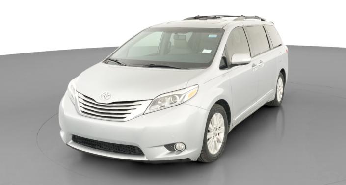 Thumbnail: 2015 Toyota Sienna - 1