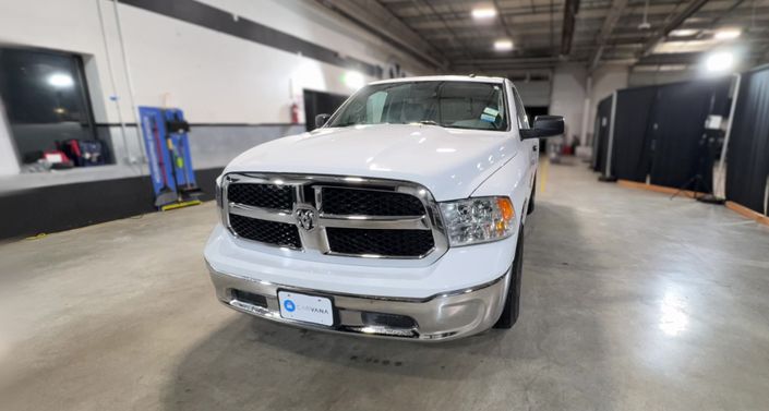 Thumbnail: 2019 RAM 1500 Classic - 1