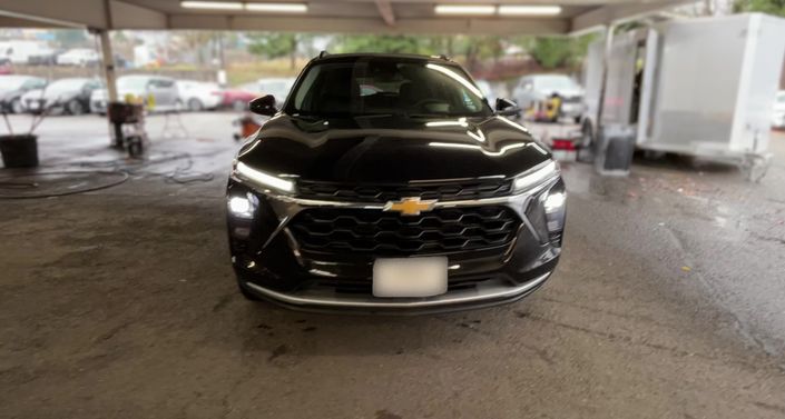 Thumbnail: 2025 Chevrolet Trax - 1